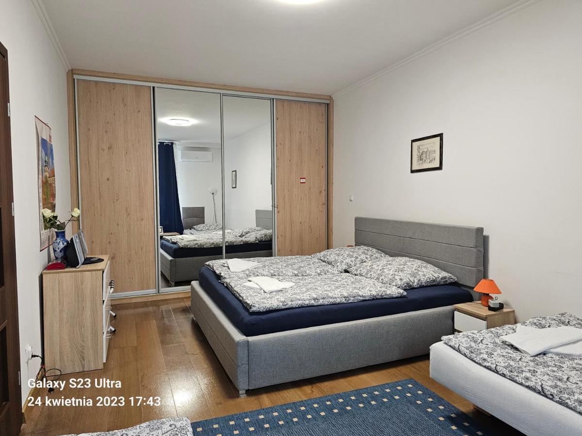 Gaj Apartment - Air Condition, Free Parking Cracóvia Exterior foto